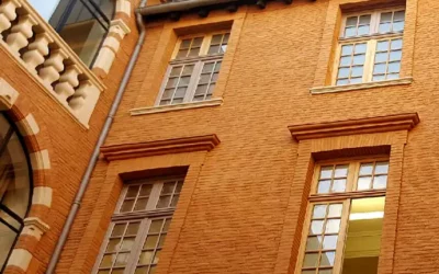 Quelle menuiserie choisir à Albi ? Nos conseils pour les projets encadrés par les ABF ou la DRAC
